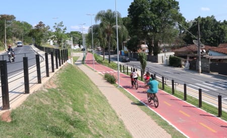 Jacareí é destaque no Prêmio Bicicleta Brasil 2025 por ações de mobilidade sustentável na COP30