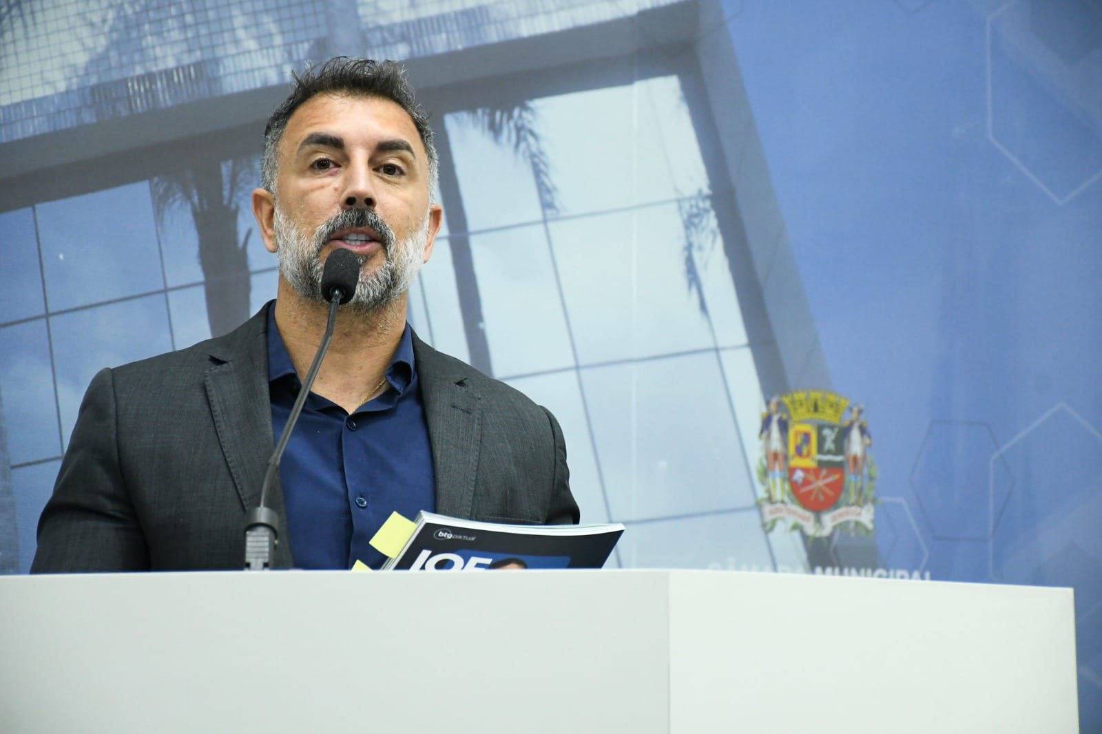 Câmara de São José dos Campos aprova requerimento do vereador Senna (PL) em apoio ao governador do Rio e pesar pelos policiais mortos