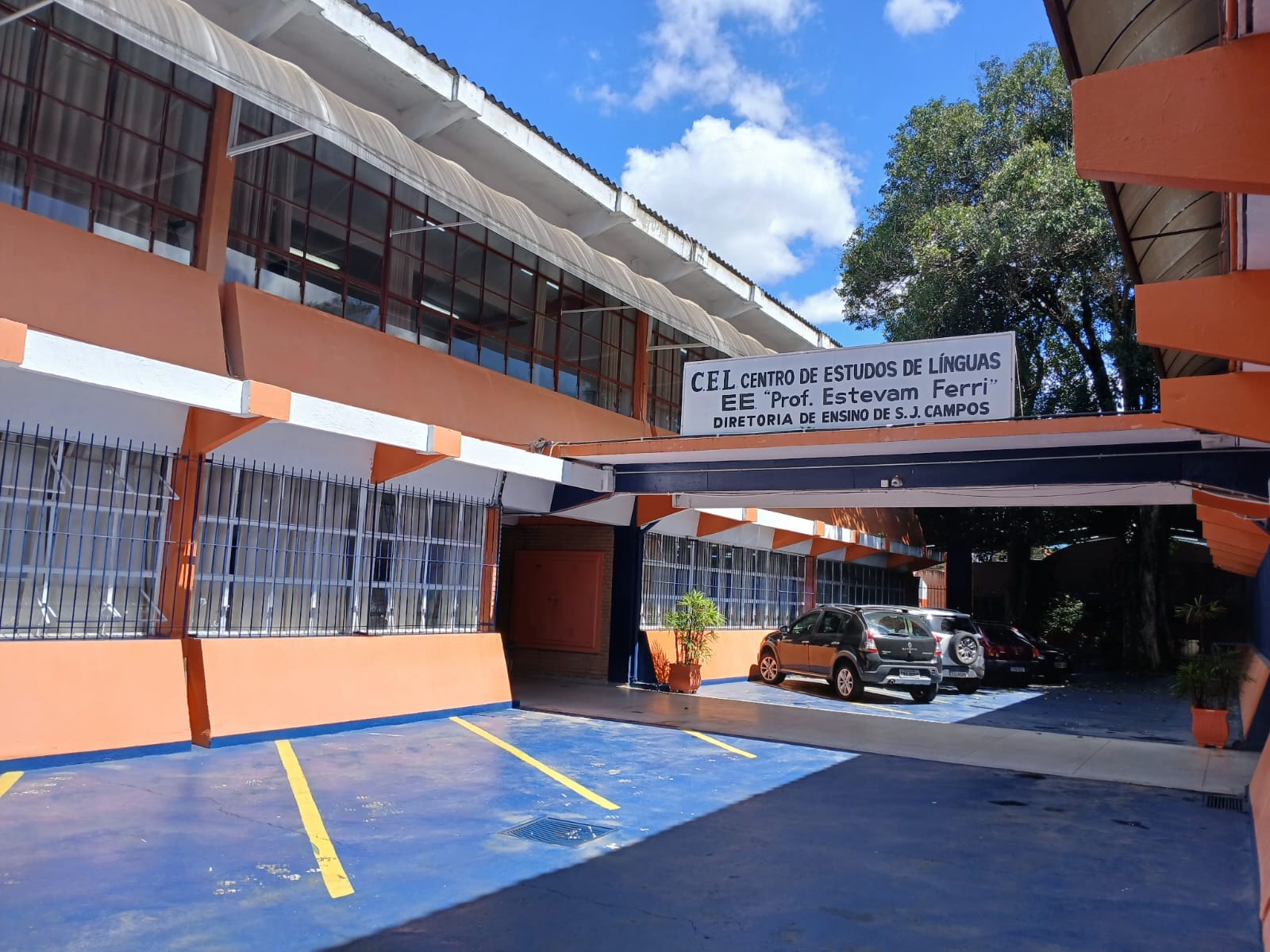 CEL de São José dos Campos abre inscrições para cursos gratuitos de idiomas