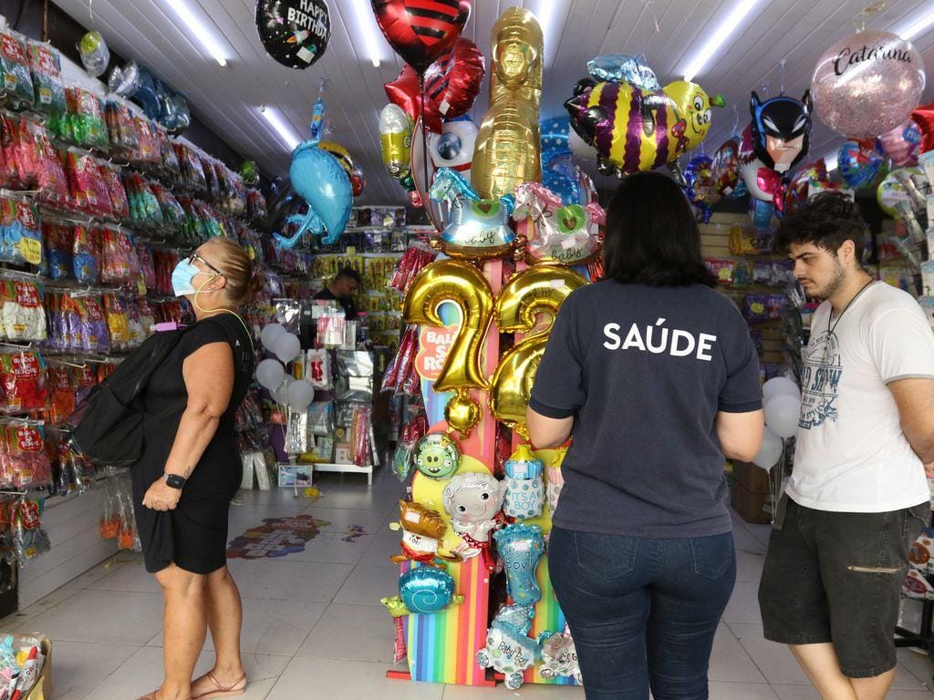 Procon Taubaté incentiva compra presencial como aliada no combate ao endividamento