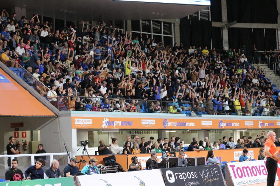 Farma Conde Arena recebe rodada dupla com basquete e vôlei neste fim de semana em São José