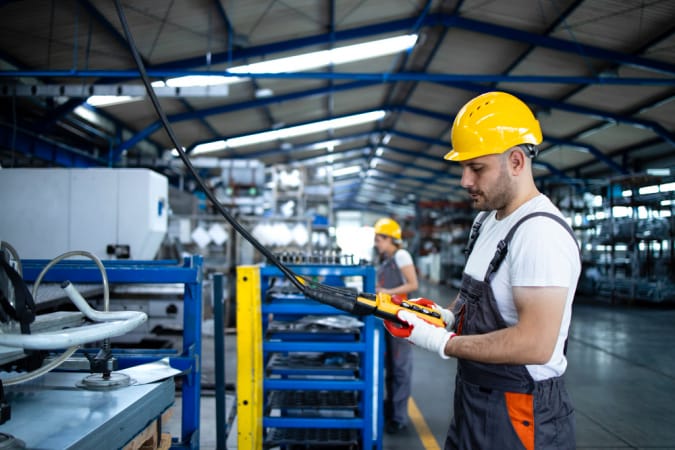 Estudo do Ipea aponta que redução da jornada para 40 horas teria impacto limitado no mercado de trabalho