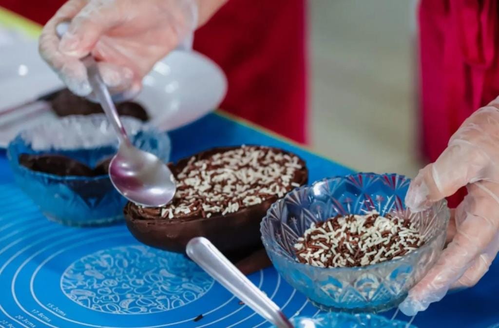 Prefeitura de Taubaté abre inscrições para curso gratuito de Páscoa com aulas práticas de chocolate
