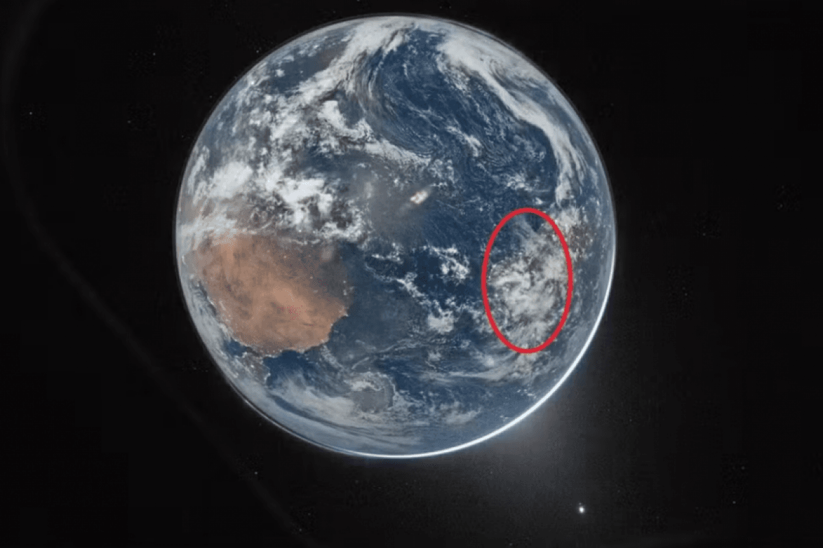 NASA divulga primeira imagem da Terra feita na missão Artemis II
