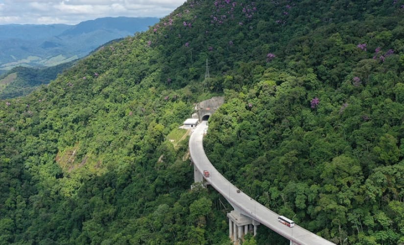 Rodovia dos Tamoios terá operação especial e expectativa de 195 mil veículos no feriado de Tiradentes