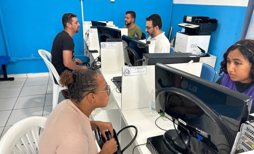 PAT de Caraguatatuba oferece 102 vagas de emprego em diversas áreas nesta semana