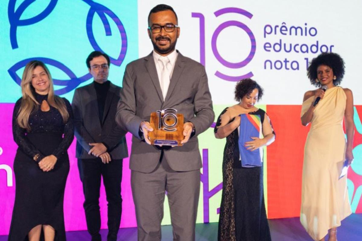 Inscrições para o Prêmio Educador Nota 10 terminam nesta semana; profissionais do Vale podem participar