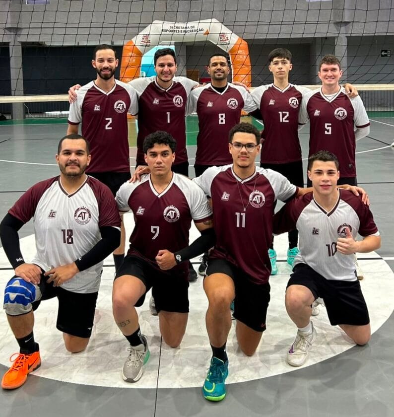 Atléticos Vôlei Jacareí e RM São João disputam final da Copa Jacareí de Voleibol nesta quarta-feira