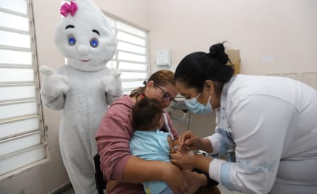 Jacareí passa a oferecer vacina Pneumo 20 para crianças a partir desta segunda-feira