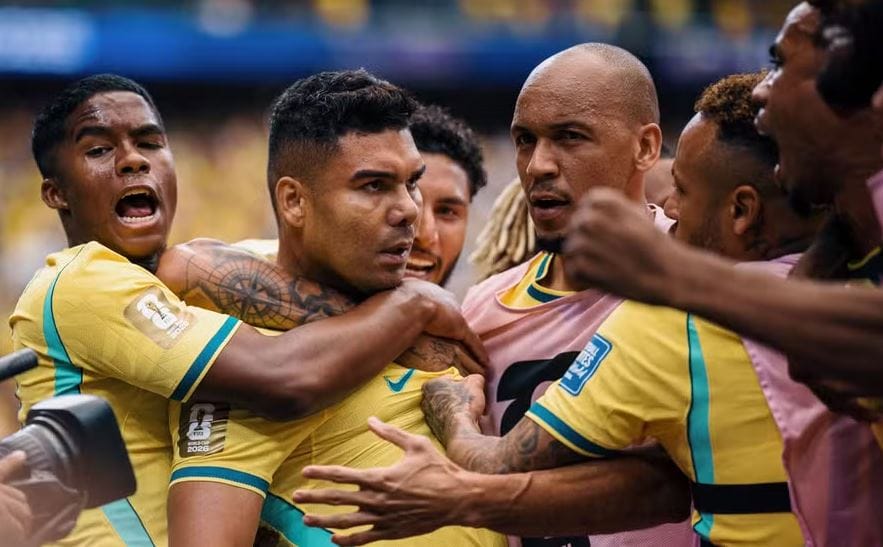 Brasil vence o Japão de virada nos acréscimos e avança às oitavas da Copa do Mundo