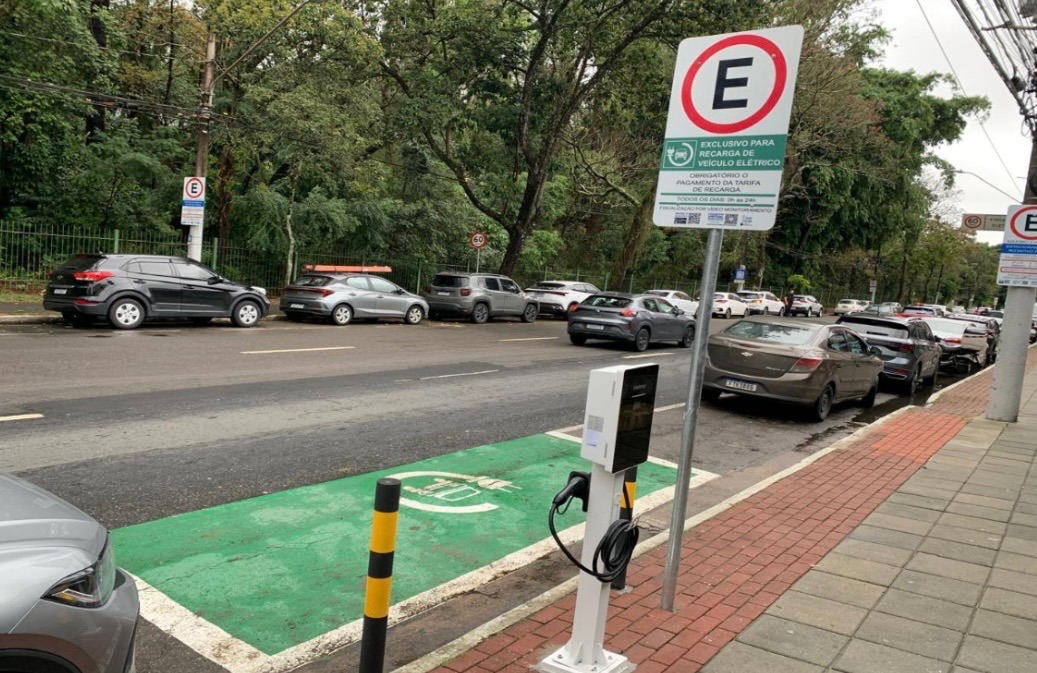 São José dos Campos ganha seis carregadores para veículos elétricos; veja onde estão